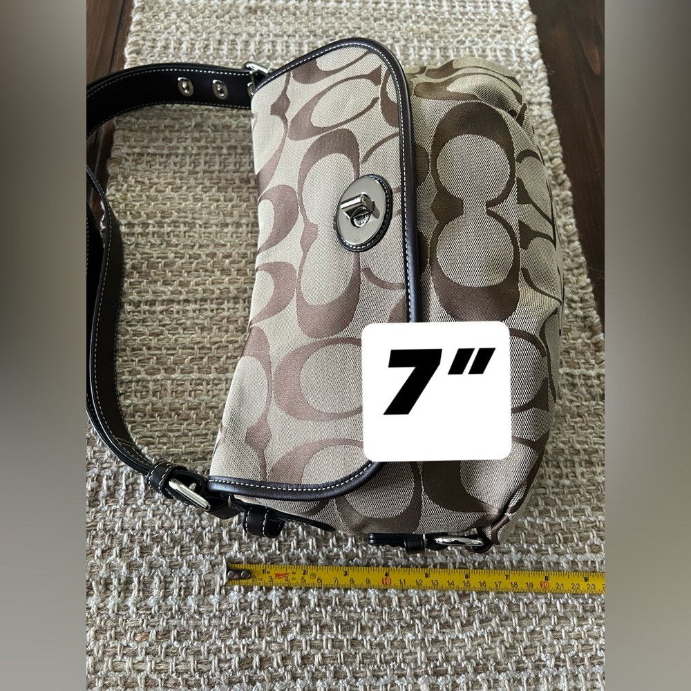 Coach bag. - Picture 6 of 7